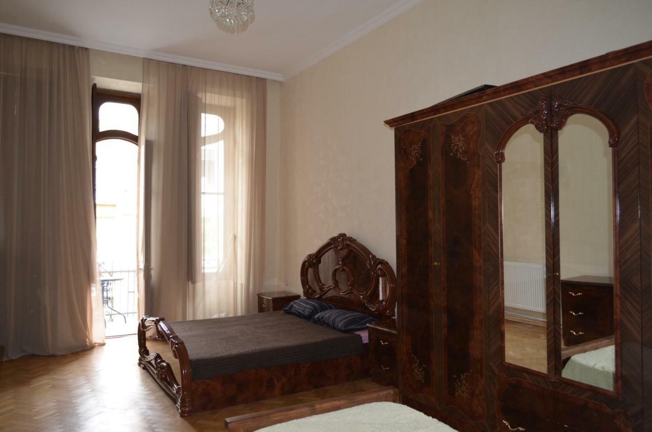 טביליסי Sweet Home Agmashenebeli מראה חיצוני תמונה
